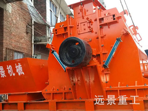 高效錘式破碎機2